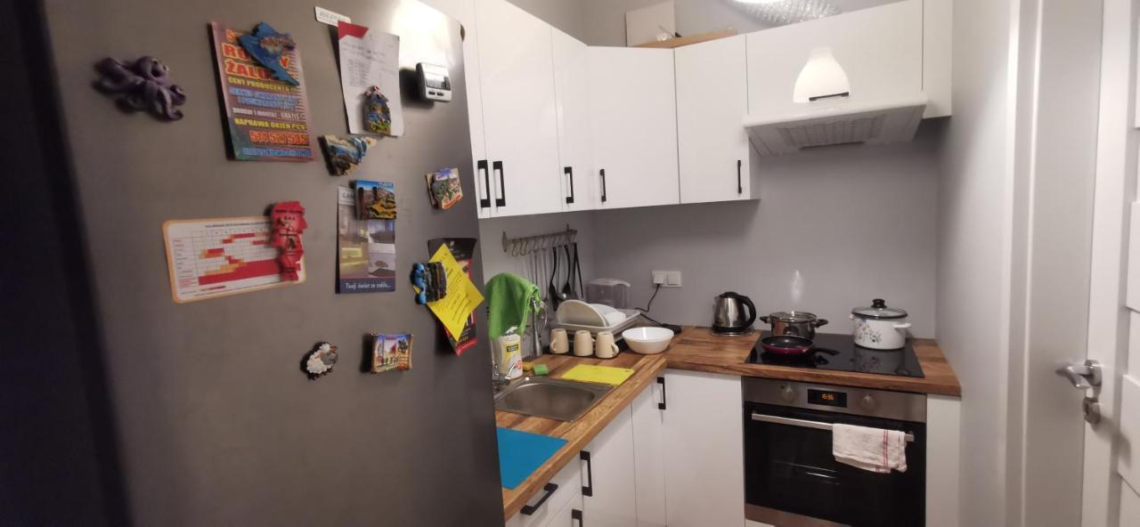 Nowy 1 Z 2 Pokoi W Mieszkaniu W Ursusie Varsovia Exterior foto